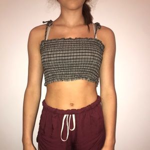 Tie crop shirt
